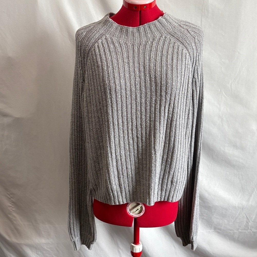SHEIN Gray Ribbed Crew Neck Sweater SM270